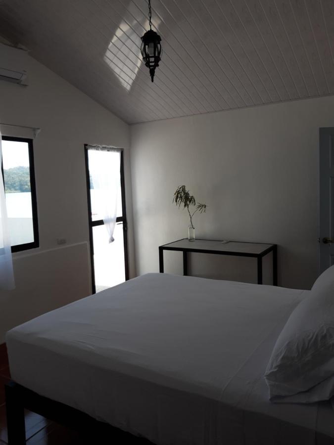 Vista Castillo Hotel Golfito Eksteriør billede