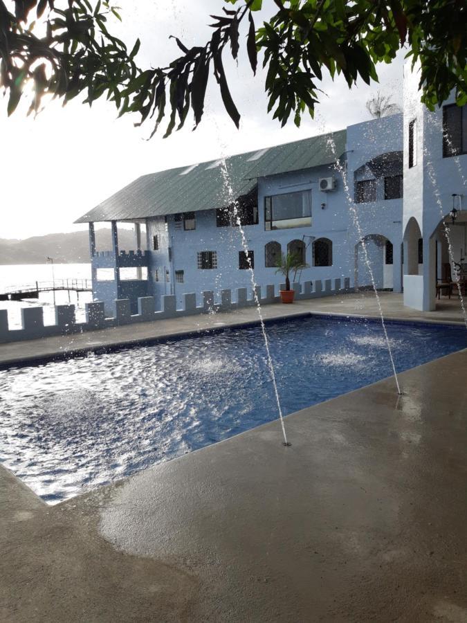 Vista Castillo Hotel Golfito Eksteriør billede